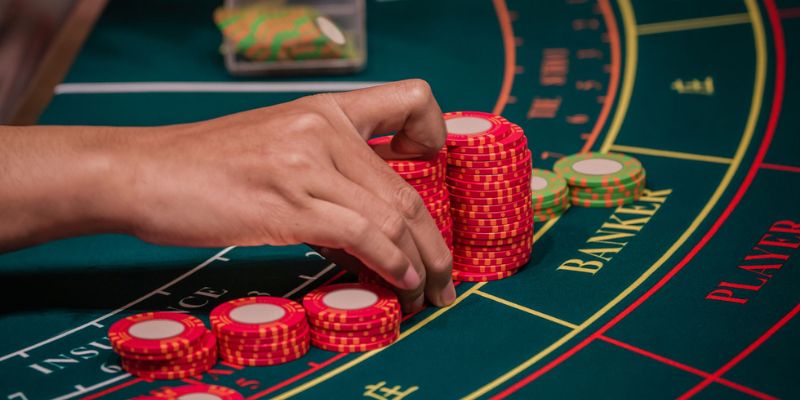 Kinh nghiệm chơi Baccarat hiệu quả từ chuyên gia BJ88